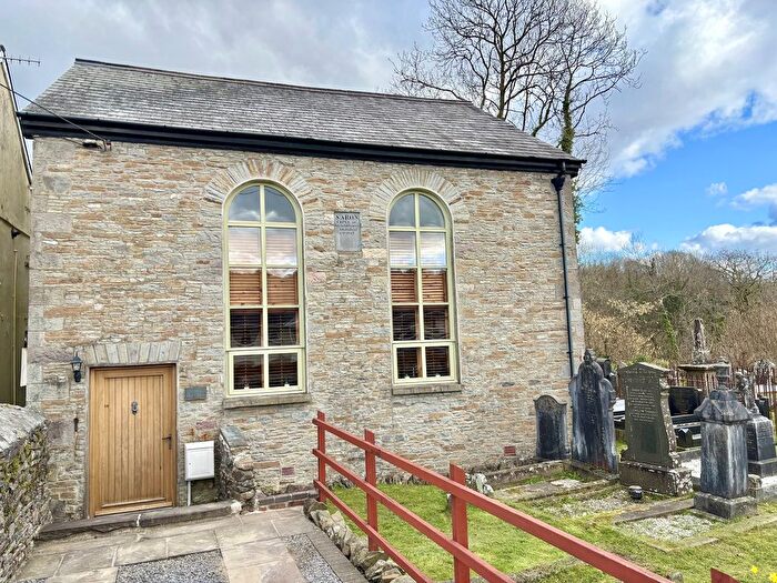 1 Bedroom Property For Sale In Commercial Road, Rhydyfro, Pontardawe, Swansea., SA8