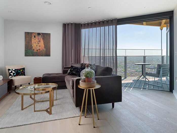 2 Bedroom Apartment To Rent In Churchyard Row London, SE11