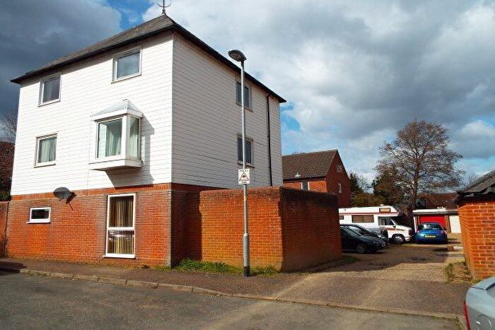 1 Bedroom Flat To Rent In Lushington Close, Norwich, NR5
