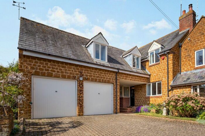 4 Bedroom Semi-Detached House For Sale In Wroxton Court, Wroxton, Banbury, Oxfordshire, OX15