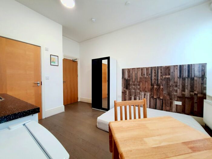 1 Bedroom Studio To Rent In Woolwich Road, Studio Woolwich, SE7