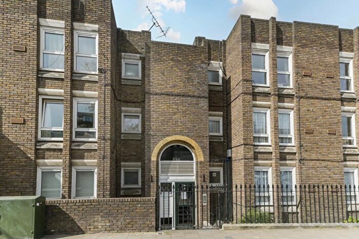1 Bedroom Flat For Sale In Penton Street, London, N1