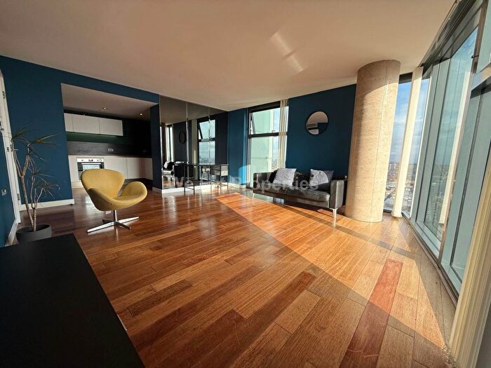 2 Bedroom Flat To Rent In West Tower, Liverpool, L3