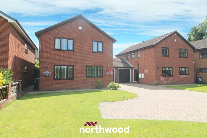 4 Bedroom Detached House For Sale In Old Thorne Road, Hatfield, Doncaster, DN7