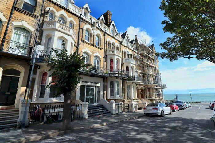 1 Bedroom Flat To Rent In Albert Road, Ramsgate, CT11