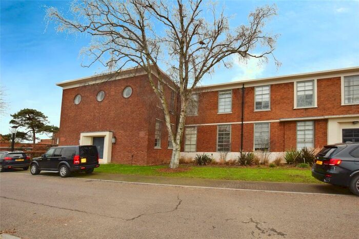 1 Bedroom Apartment To Rent In Trenchard Lane, Caversfield, Bicester, OX27