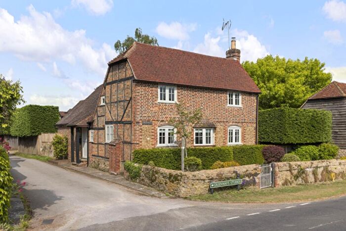 3 Bedroom Detached House For Sale In Lower Eashing, Godalming, Surrey, GU7