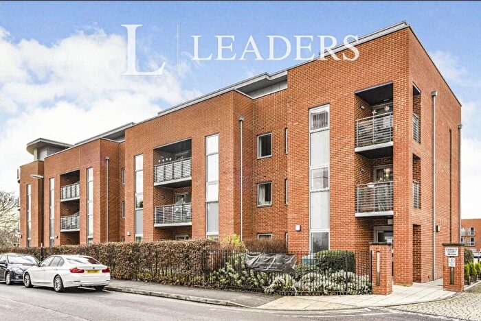1 Bedroom Apartment For Sale In The Brow, Burgess Hill, West Sussex, RH15