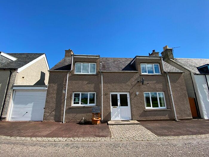 3 Bedroom Link Detached House For Sale In Market St, Brora, Sutherland, KW9