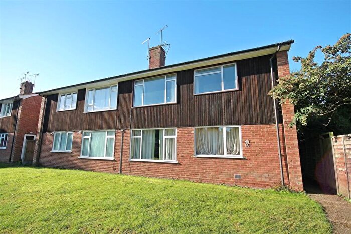 2 Bedroom Maisonette To Rent In Raymond Avenue, Canterbury, CT1