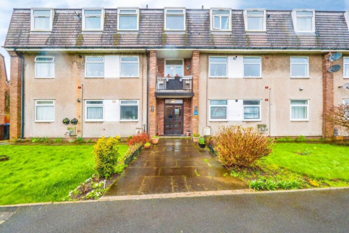 2 Bedroom Apartment For Sale In Fairwood Road, Cardiff, CF5