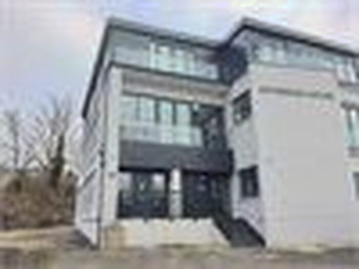 1 Bedroom Flat To Rent In Bradford Road, Riddlesden, Keighley BD20