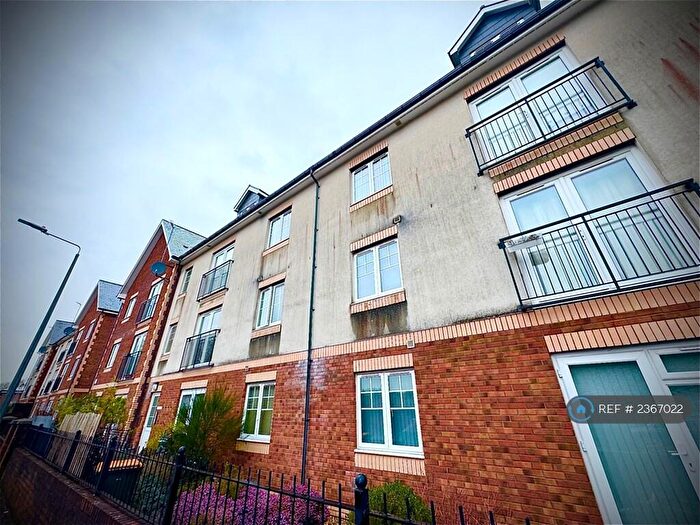 2 Bedroom Flat To Rent In Tregwilym Road, Rogerstone, Newport, NP10