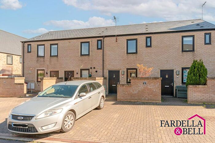 2 Bedroom Town House For Sale In Orchard Avenue, Padiham, BB12