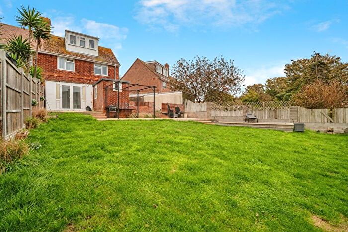 4 Bedroom End Of Terrace House For Sale In Doncaster Road, Weymouth, DT4
