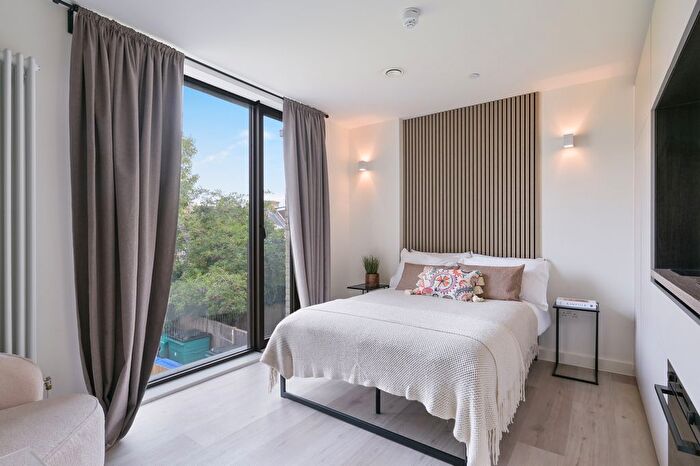 1 Bedroom Studio To Rent In The Ferme House, Harrow, HA1