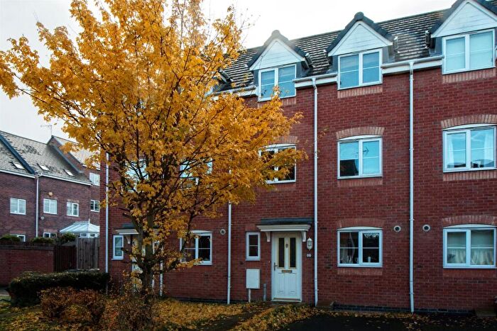 4 Bedroom Terraced House To Rent In Hollands Way, Kegworth, DE74
