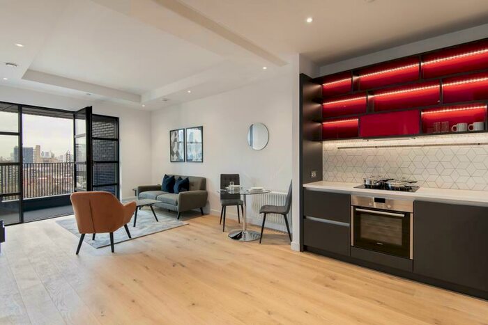 1 Bedroom Apartment To Rent In Bridgewater House, Lookout Lane, E14