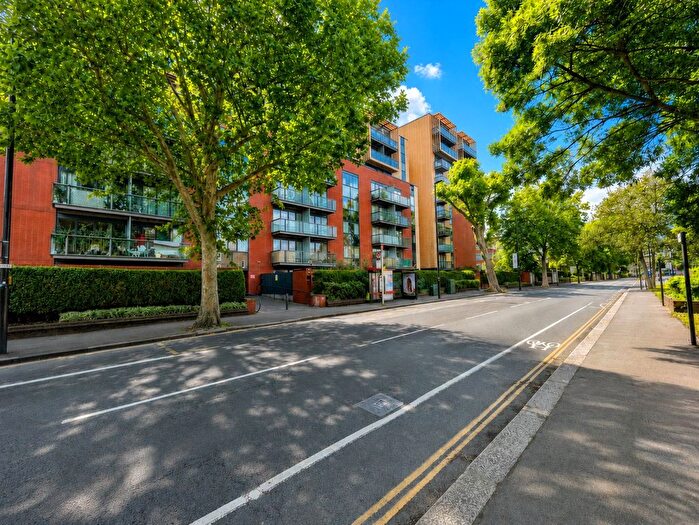 1 Bedroom Flat To Rent In Westgate House, London Road, Isleworth, Greater London, TW7
