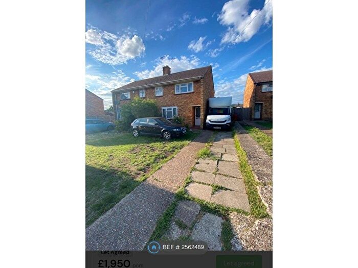 3 Bedroom Semi-Detached House To Rent In West Drayton, West Drayton, UB7