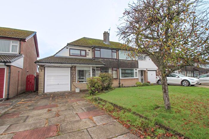 3 Bedroom Semi-detached House For Sale In Avon Road, Billinge, Wigan, WN5