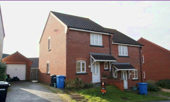 1 Bedroom Semi-Detached House To Rent In Tolye Road, Norwich, NR5