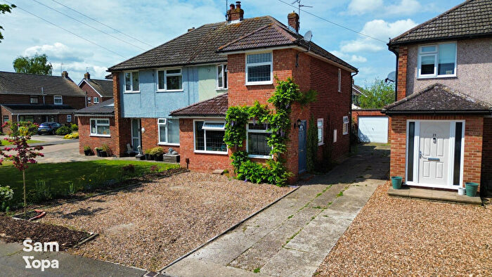 3 Bedroom Semi-Detached House For Sale In Wivenhoe, Wivenhoe, Colchester, CO7