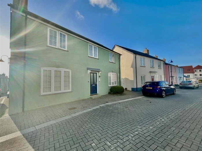 3 Bedroom Detached House To Rent In Stret Goryan, Newquay, TR8