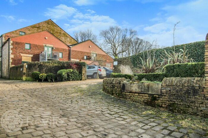 3 Bedroom Flat To Rent In Clegg Hall Road, Textile Mills Clegg Hall Road, OL15