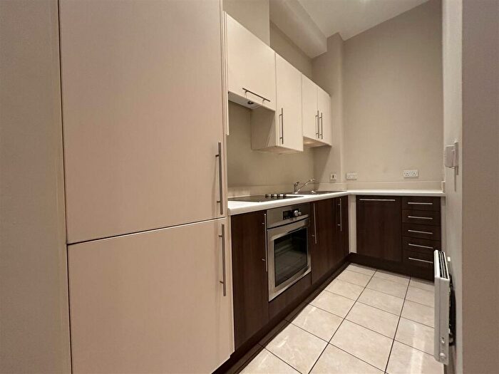 2 Bedroom Apartment To Rent In The Birchin Northern Quarter, M4