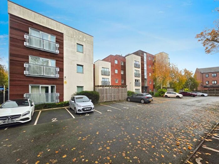 2 Bedroom Apartment To Rent In Palatine Road, Northenden, M22