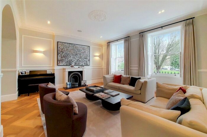 5 Bedroom Terraced House To Rent In Crescent Grove, London, SW4