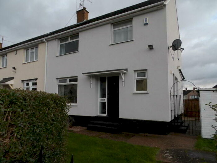 3 Bedroom House To Rent In Bransdale Road, Clifton, NG11