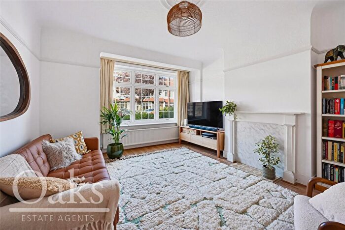 3 Bedroom End Of Terrace House For Sale In Baring Road, Addiscombe, CR0