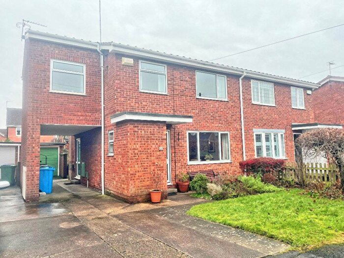 4 Bedroom Semi Detached House For Sale In Stephensons Walk, Cottingham, HU16