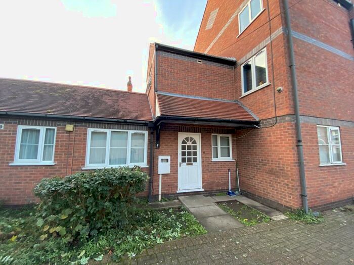 1 Bedroom Flat To Rent In Westleigh Road, Leicester, LE3