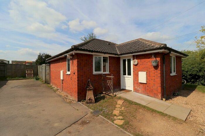 2 Bedroom Detached Bungalow To Rent In Hesters Way Road, Cheltenham, GL51