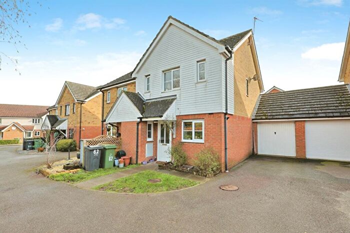 3 Bedroom Semi Detached House For Sale In Helsinki Way, Dereham, NR19