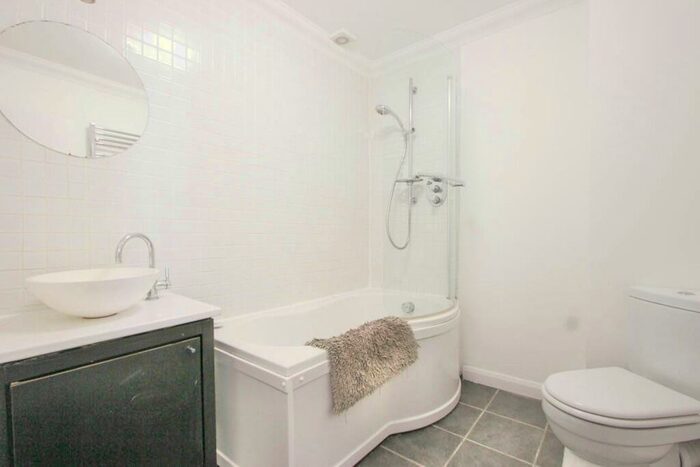 2 Bedroom Apartment To Rent In Portland Place, Brighton, BN2