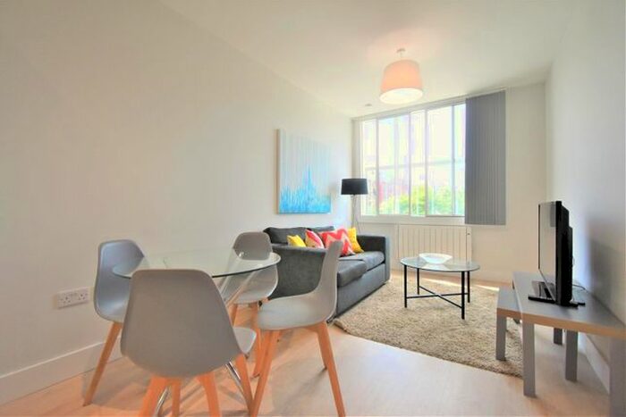 1 Bedroom Flat To Rent In Nobel Drive, Harlington, Hayes UB3