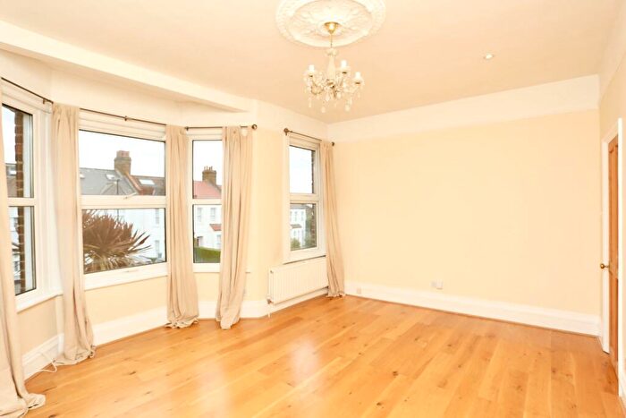 1 Bedroom Flat To Rent In Kilmorie Road, Forest Hill, SE23