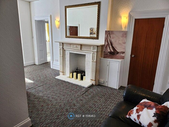 2 Bedroom Flat To Rent In Derby Road, Bournemouth, BH1