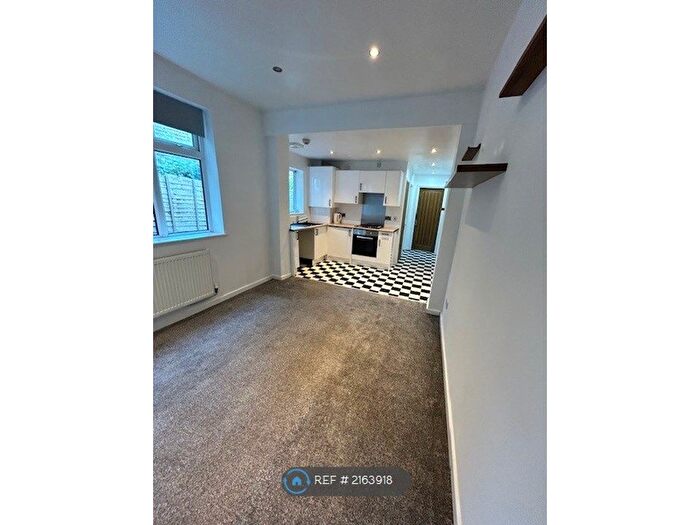 1 Bedroom Flat To Rent In Bewdley Road, Kidderminster, DY11