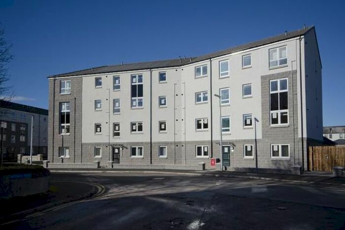 2 Bedroom Flat To Rent In Spencer Court, Froghall Terrace, Aberdeen, AB24