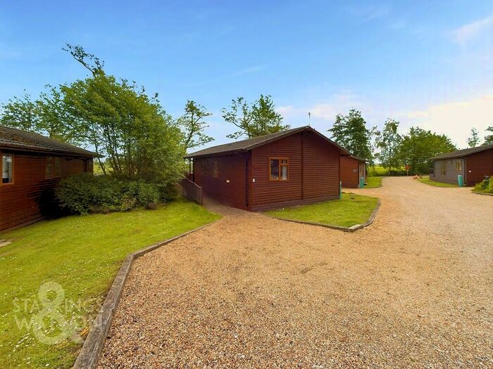 2 Bedroom Chalet For Sale In Staithe Road, Burgh St. Peter, Beccles, NR34