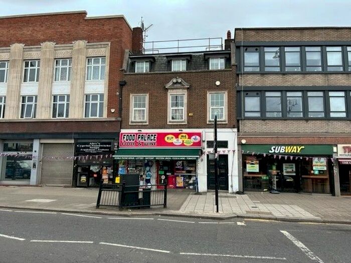 1 Bedroom Flat To Rent In Chase Side, Southgate, N14