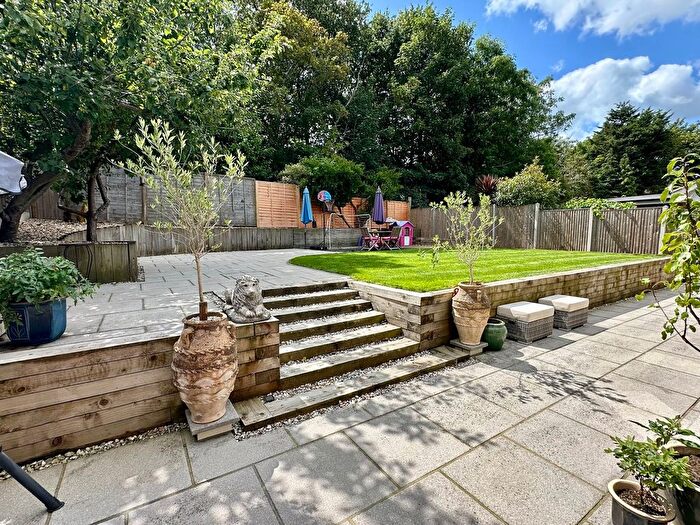 3 Bedroom Bungalow For Sale In Lychgate Close, Bexhill-On-Sea, TN40