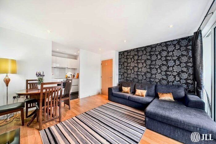 2 Bedroom Flat To Rent In Goodchild Road, London, N4