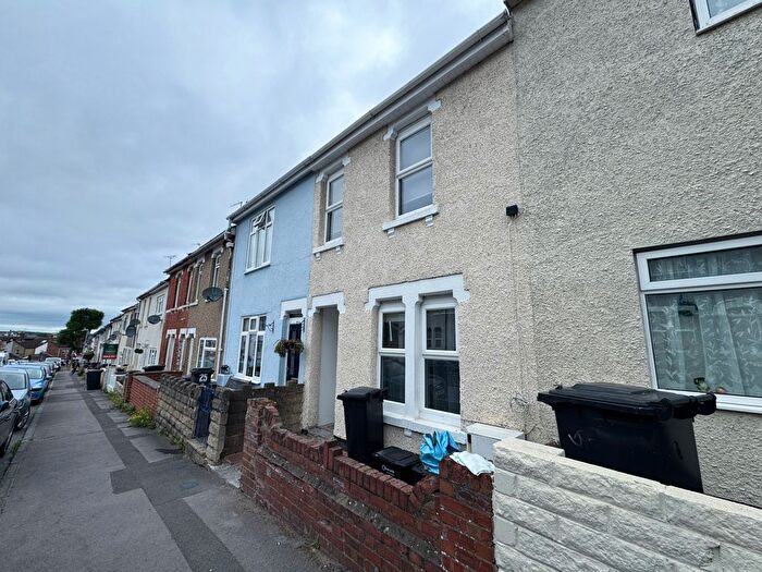 2 Bedroom Terraced House To Rent In Dryden Street, Swindon, SN1