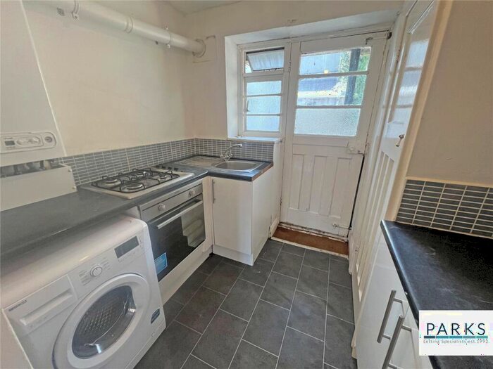 3 Bedroom Apartment To Rent In Cheapside, Brighton, East Sussex, BN1